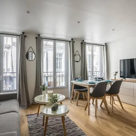 Apartment Grands Boulevards - 11 -